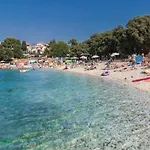 Maja Pjescana * بيشكانا أوفالا